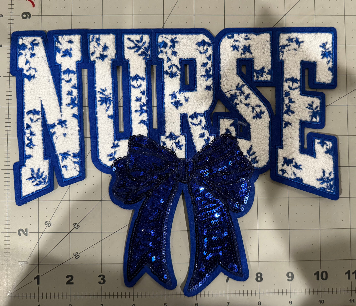 Nurse W/ribbon Chenille Patch